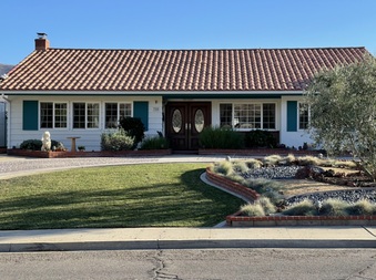 380 View Dr