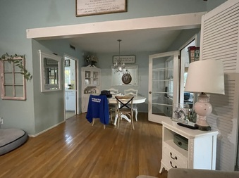 Enlarge photo 12