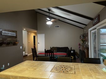 Enlarge photo 34