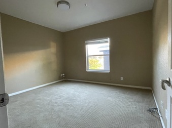 Enlarge photo 34
