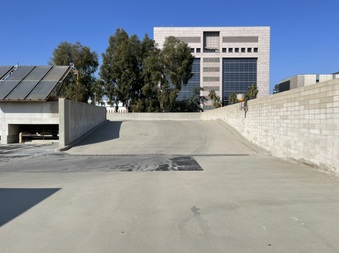 Enlarge photo 69