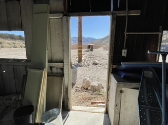 Enlarge photo 12