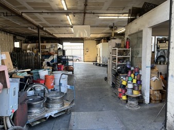 Enlarge photo 52