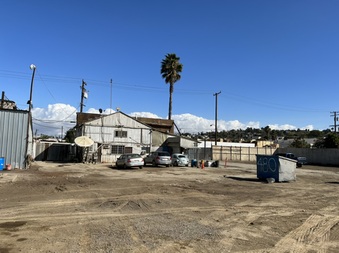 Enlarge photo 68