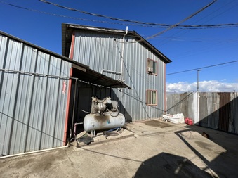 Enlarge photo 33