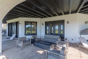 Enlarge photo 54
