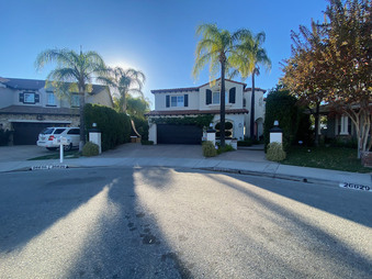 Enlarge photo 1