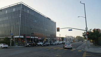 Enlarge photo 15
