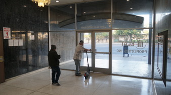 Enlarge photo 38