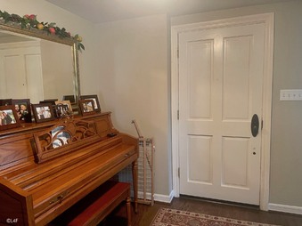 Enlarge photo 3