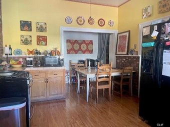 Enlarge photo 21
