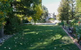 Enlarge photo 22