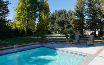 Enlarge photo 18