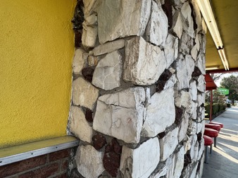 Enlarge photo 23