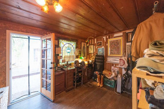 Enlarge photo 39