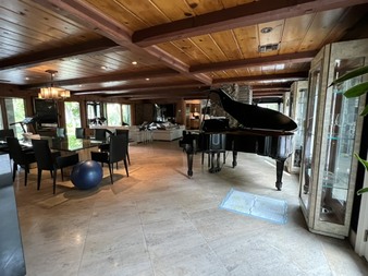 Enlarge photo 20