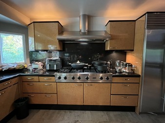 Enlarge photo 17