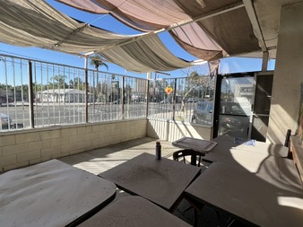 Enlarge photo 11