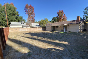 Enlarge photo 33