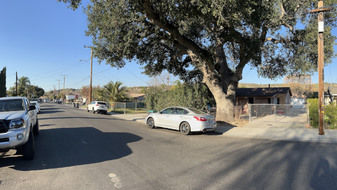 24118 Race St - Newhall