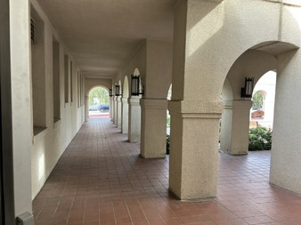 Enlarge photo 71
