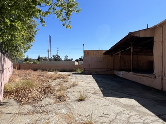 Enlarge photo 42