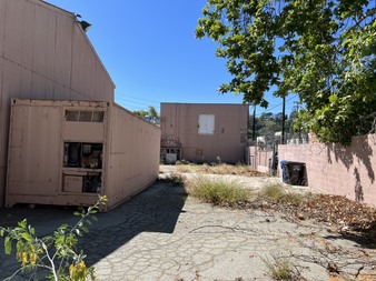 Enlarge photo 44