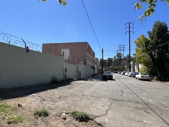 Enlarge photo 54