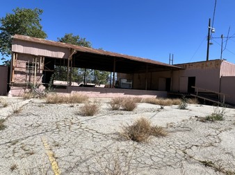 Enlarge photo 51