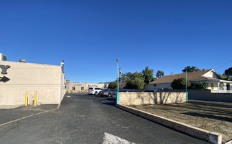 Enlarge photo 39