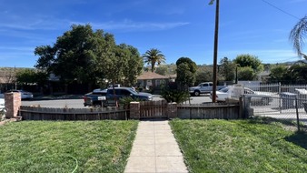 Enlarge photo 12