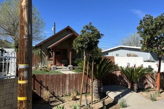 Enlarge photo 11