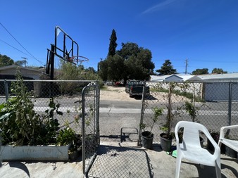 Enlarge photo 11