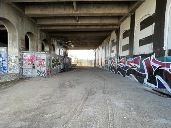 Enlarge photo 14