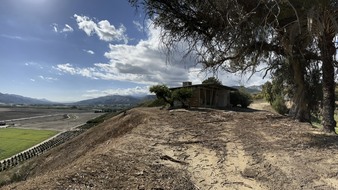 Enlarge photo 23