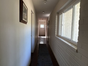 Enlarge photo 45