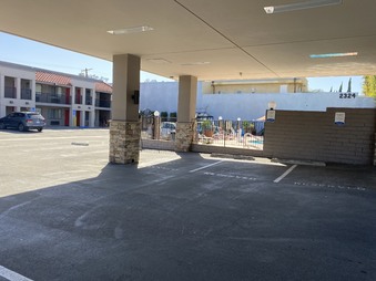 Enlarge photo 36