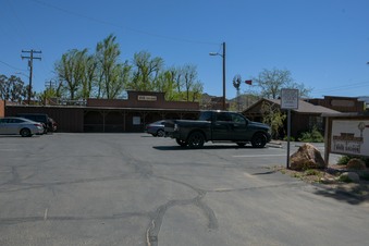 Enlarge photo 12