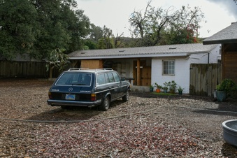 Enlarge photo 51