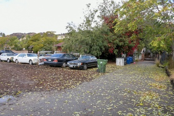 Enlarge photo 14