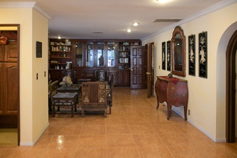 Enlarge photo 92