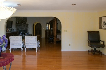 Enlarge photo 88