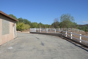 Enlarge photo 3