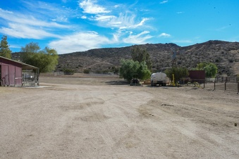 Enlarge photo 24