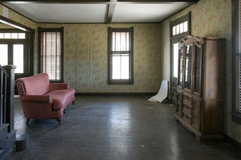 Enlarge photo 51
