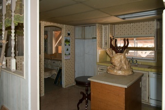 Enlarge photo 118