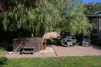 Enlarge photo 140