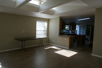 Enlarge photo 25