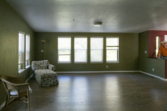 Enlarge photo 29