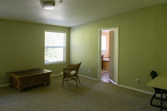 Enlarge photo 33